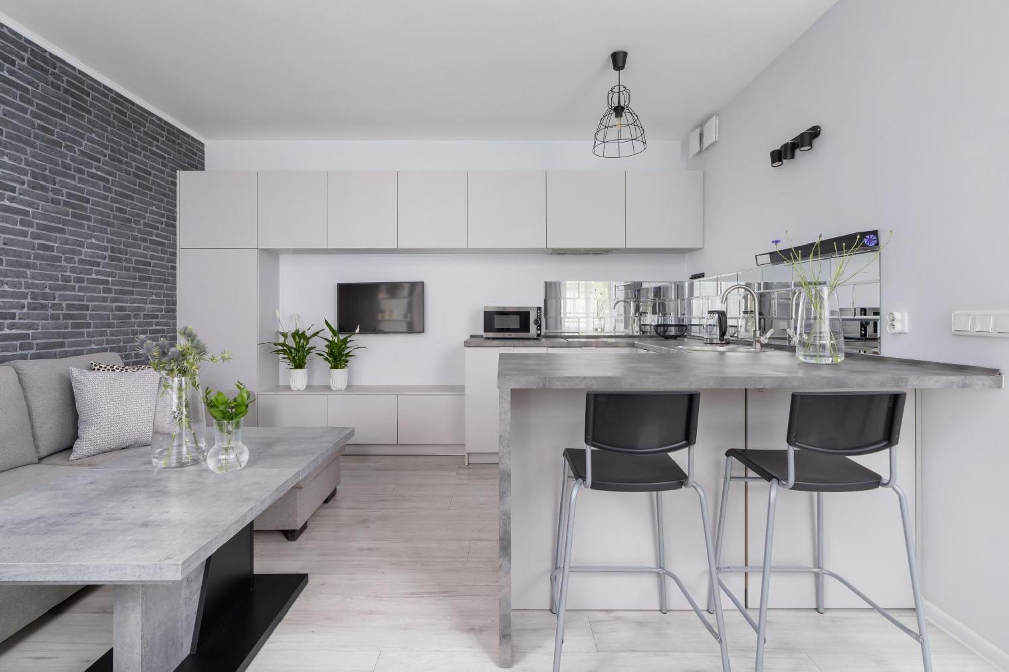 One Bedroom Apartment With A Balcony - Dietla 109 Street Krakau Exterior foto